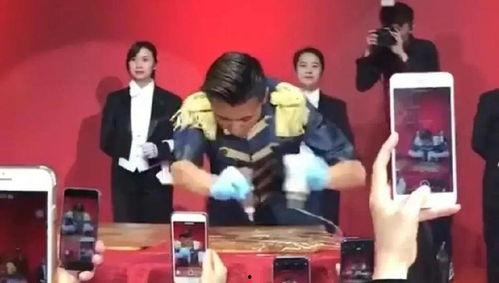 快乐吃瓜娱乐新闻最新消息,快乐吃瓜，明星隐私再掀波澜！